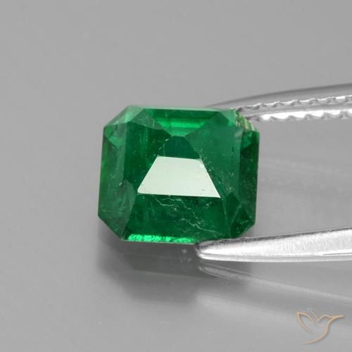 Émeraude Forêt verte naturelle Octogone / coupe Émeraude, 1.65 ct, SI