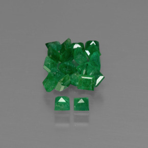 Achetez naturel ct vert émeraude gems, carré, en provenance zambie chez gemselect. en stock, livraison internationale!