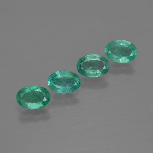 Achetez naturel 1,62ct vert émeraude gems, coupe ovale, en provenance zambie chez gemselect. en stock, livraison internationale!