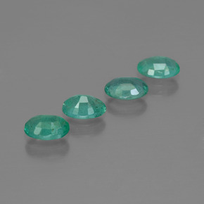 Achetez naturel 1,62ct vert émeraude gems, coupe ovale, en provenance zambie chez gemselect. en stock, livraison internationale!