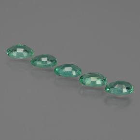 Achetez naturel 1,98ct vert émeraude gems, coupe ovale, en provenance zambie chez gemselect. en stock, livraison internationale!