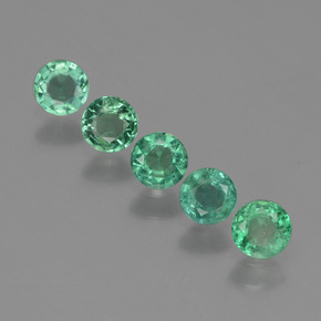 Achetez naturel ct vert émeraude gems, coupe roude, en provenance colombie chez gemselect. en stock, livraison internationale!