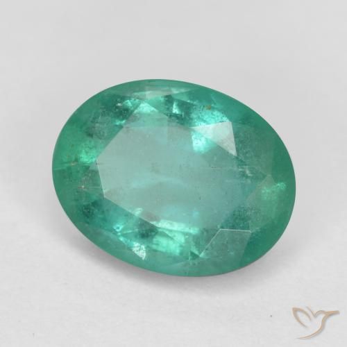 Émeraude Vert moyen naturelle ovale, 1.25 ct, SI
