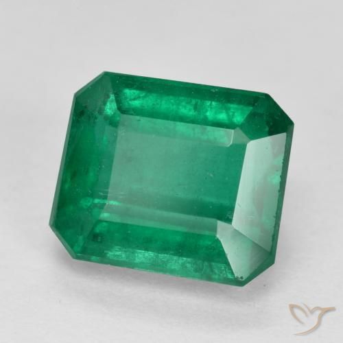 Émeraude Vert foncé naturelle Octogone / coupe Émeraude, 2.90 ct, SI