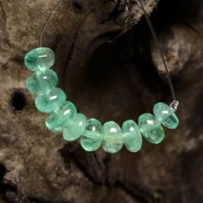 Achetez naturel 3,79ct vert émeraude gems, forme fantaisie, en provenance colombie chez gemselect. en stock, livraison internationale!