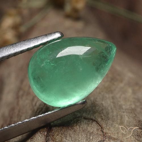 Émeraude Vert pistache naturelle En forme de poire, 3.60 ct, Translucide