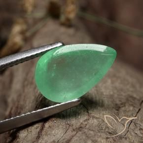 Émeraude Vert pistache naturelle En forme de poire, 4.31 ct, Translucide