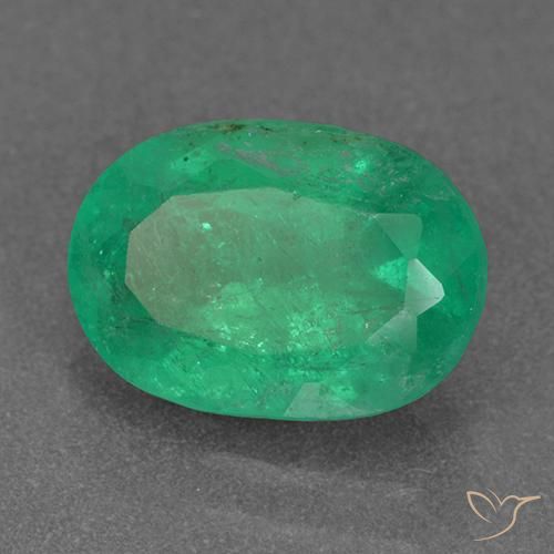 Émeraude Vert moyen naturelle ovale, 2.07 ct, VS-SI