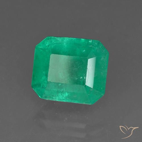 Émeraude Forêt verte naturelle Octogone / coupe Émeraude, 3.15 ct, SI