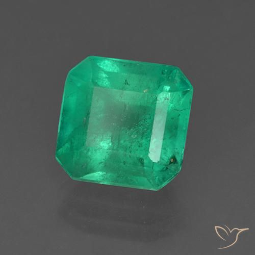 Émeraude Vert jade naturelle Octogone / coupe Émeraude, 3.35 ct, SI