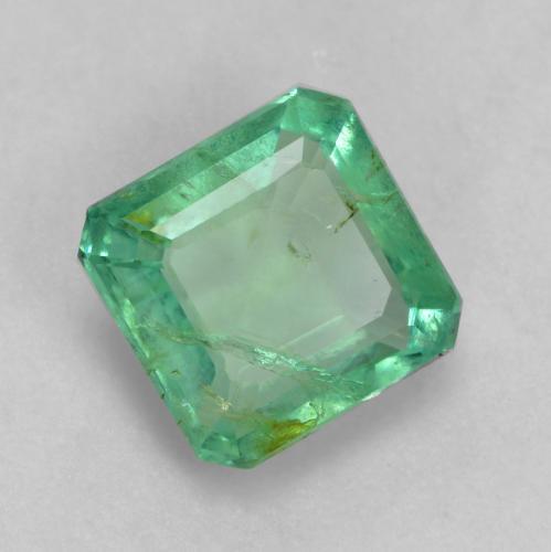 Émeraude Vert moyen naturelle Taille émeraude, 1.04 ct, I1