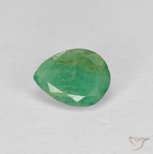 Émeraude Vert moyen naturelle En forme de poire, 0.43 ct, SI-I1