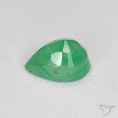 Émeraude Vert clair naturelle En forme de poire, 0.47 ct, SI-I1