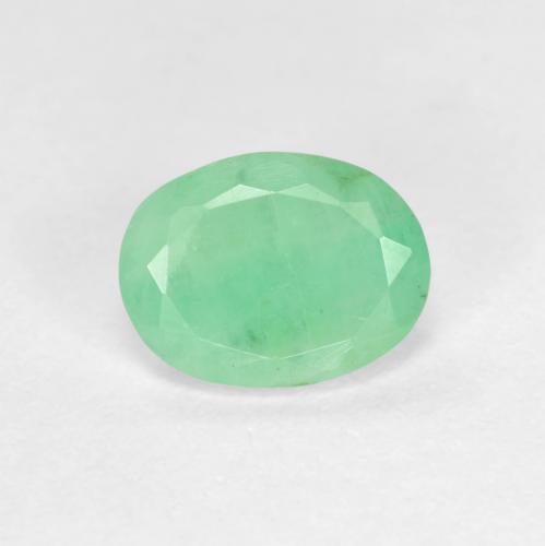 Émeraude Vert clair naturelle Coupe ovale, 1.11 ct, SI-I1