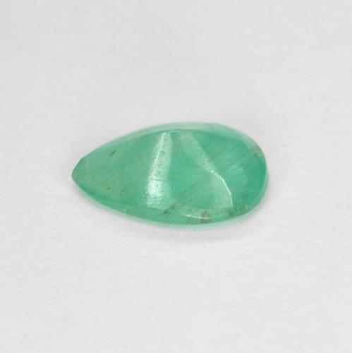 Émeraude vert naturelle en forme de poire, 0,56 ct, SI-I1