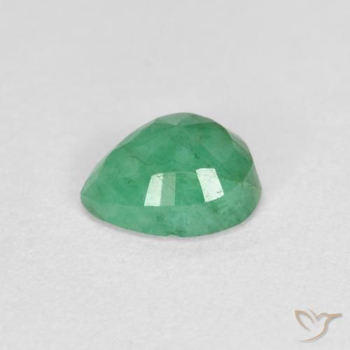 Émeraude Vert moyen naturelle En forme de poire, 0.41 ct, SI