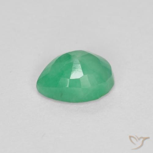 Émeraude Vert moyen naturelle En forme de poire, 0.37 ct, SI