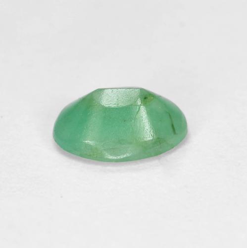 Émeraude vert naturelle coupe ovale, 0,66 ct, VS-SI