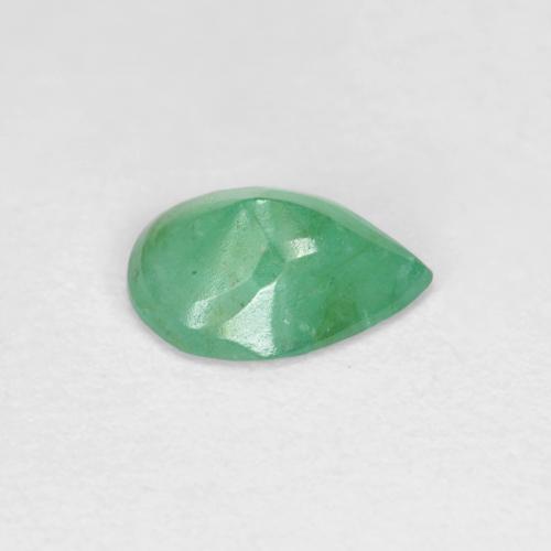 Émeraude Vert jaunâtre naturelle En forme de poire, 0.62 ct, VS-SI