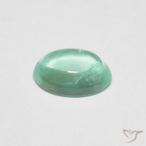 Émeraude Vert froid léger naturelle ovale, 0.40 ct, Transparent