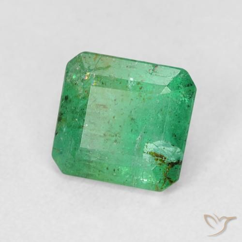 Émeraude Vert chaud naturelle Octogone / coupe Émeraude, 0.80 ct, SI