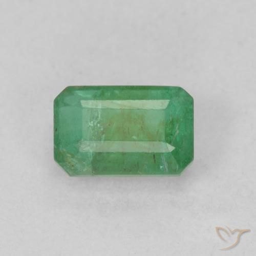 0.73ct Naturel Vert froid léger Émeraude, Taille émeraude, SI