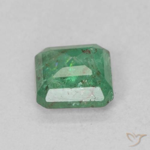 Émeraude Vert frais naturelle Octogone / coupe Émeraude, 0.52 ct, SI