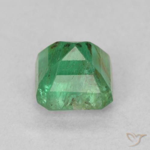 Émeraude Vert pistache naturelle Octogone / coupe Émeraude, 0.72 ct, SI