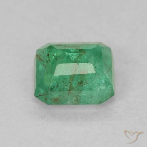 Émeraude Vert émeraude léger naturelle Octogone / coupe Émeraude, 0.66 ct, SI