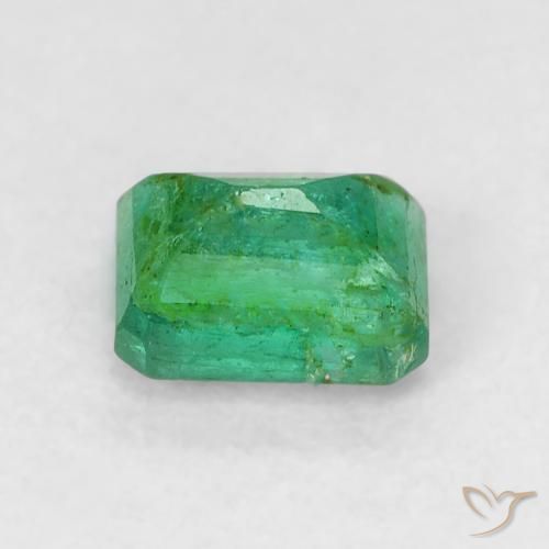 Émeraude Vert trèfle naturelle Octogone / coupe Émeraude, 0.58 ct, SI
