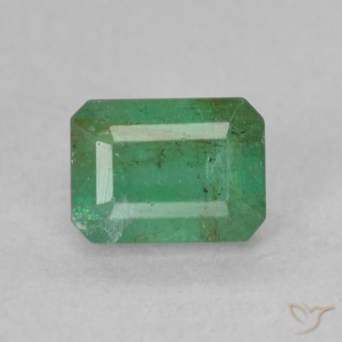 0.57ct Naturel Vert moyen Émeraude, Taille émeraude, SI