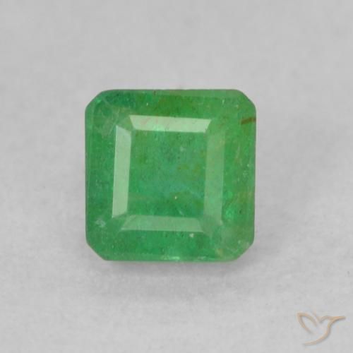 0.33ct Naturel Vert trèfle Émeraude, Taille émeraude, SI
