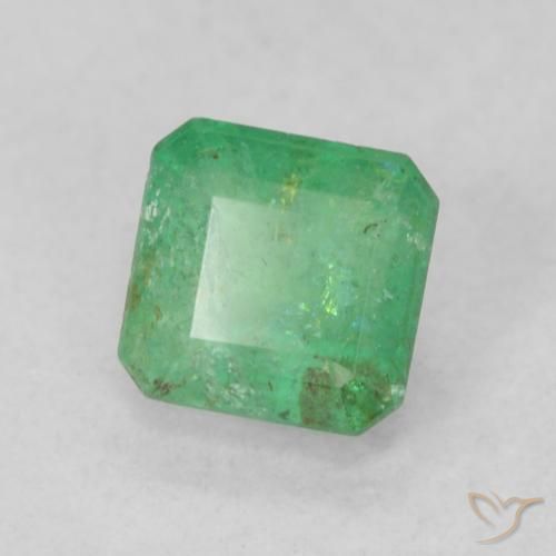 Émeraude Vert trèfle naturelle Octogone / coupe Émeraude, 0.44 ct, SI