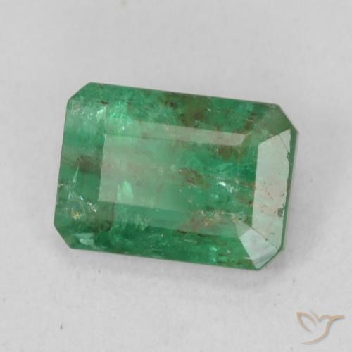 Émeraude Vert moyen naturelle Octogone / coupe Émeraude, 0.99 ct, SI-I1