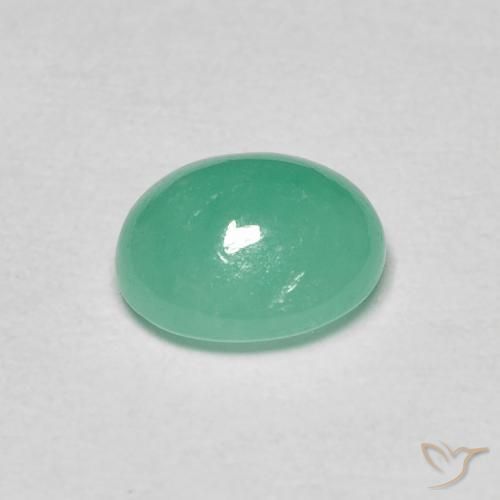 Émeraude Vert fougère naturelle ovale, 1.08 ct, Translucide
