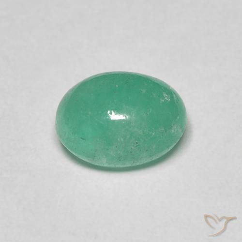 Émeraude Vert moyen naturelle ovale, 1.25 ct, Translucide