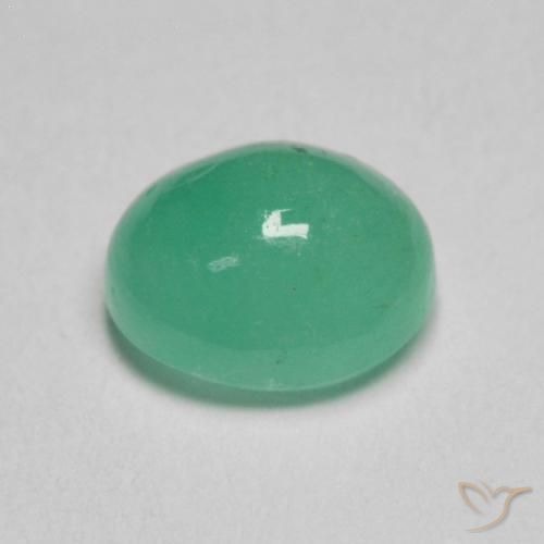 Émeraude Vert clair moyen naturelle ovale, 0.83 ct, Translucide