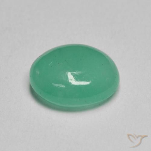 Émeraude Medium Light-Green naturelle ovale, 1.35 ct, Translucide