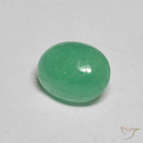 Émeraude Vert trèfle naturelle ovale, 1.08 ct, Translucide