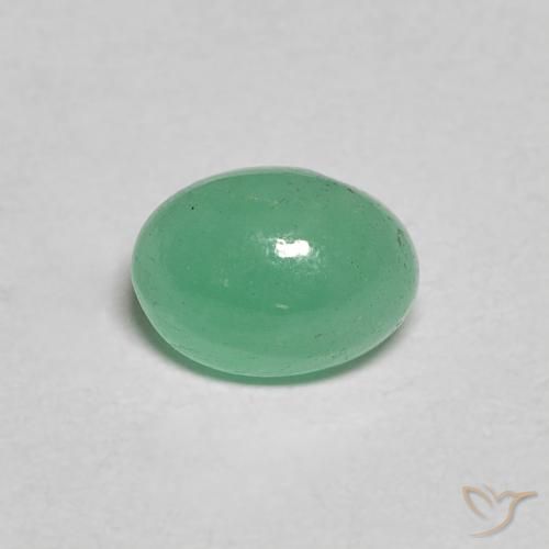 0.66ct Naturel Vert fougère Émeraude, ovale, Translucide