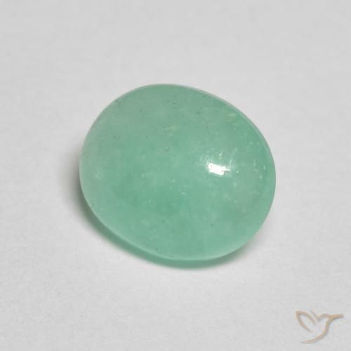 Émeraude Vert fougère naturelle ovale, 1.05 ct, Translucide