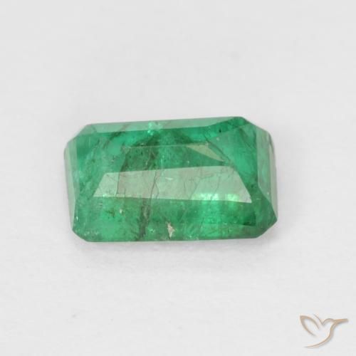 Émeraude Vert chaud naturelle Octogone / coupe Émeraude, 0.64 ct, SI