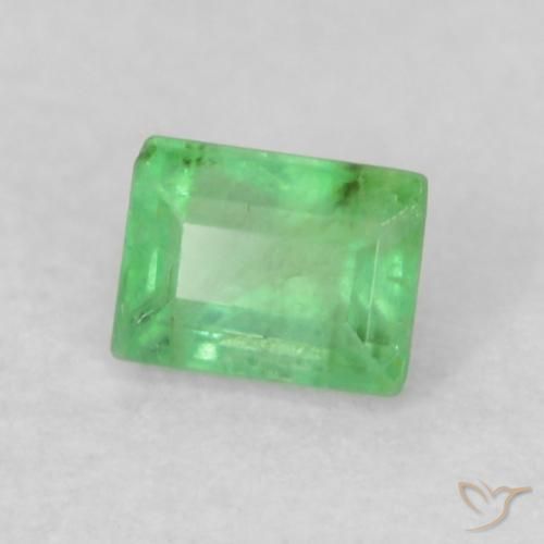 Émeraude Vert trèfle léger naturelle Baquette, 0.16 ct, VS-SI