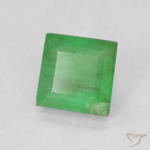 Émeraude Vert trèfle naturelle Carré, 0.16 ct, I1