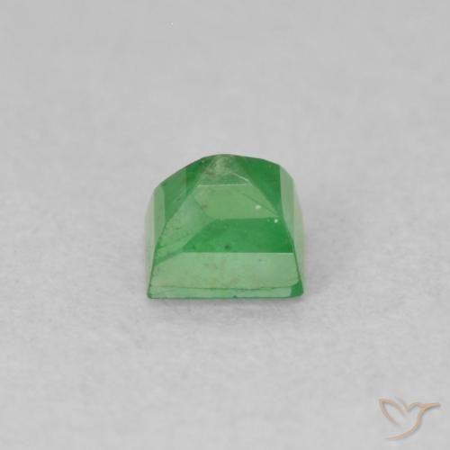 Émeraude Vert trèfle naturelle Carré, 0.22 ct, I1