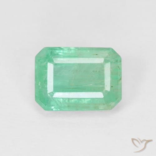 1.27ct Naturel Vert clair Émeraude, Taille émeraude, SI