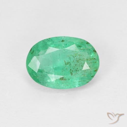 Émeraude Vert moyen naturelle ovale, 0.76 ct, VS-SI