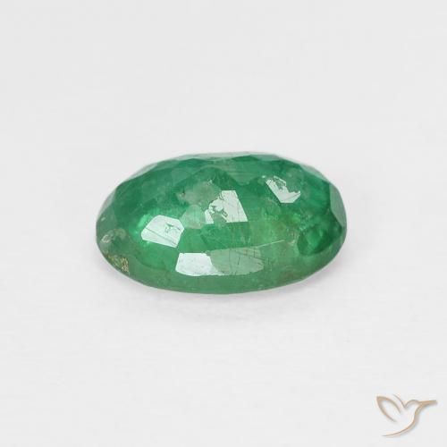 Émeraude Vert chaud naturelle ovale, 0.73 ct, VS-SI