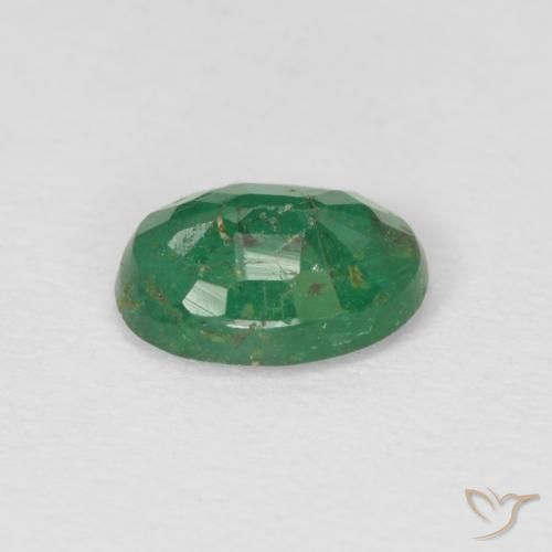 Émeraude Vert moyen naturelle ovale, 0.69 ct, SI