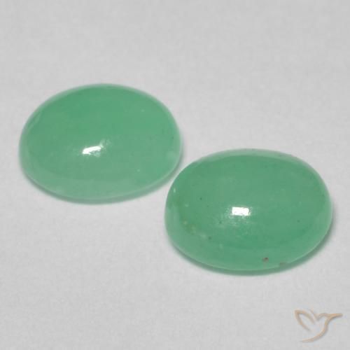 Shop natural 0.89ct Vert clair Émeraude gems, ovale, from Colombie at GemSelect. In stock, global shipping!